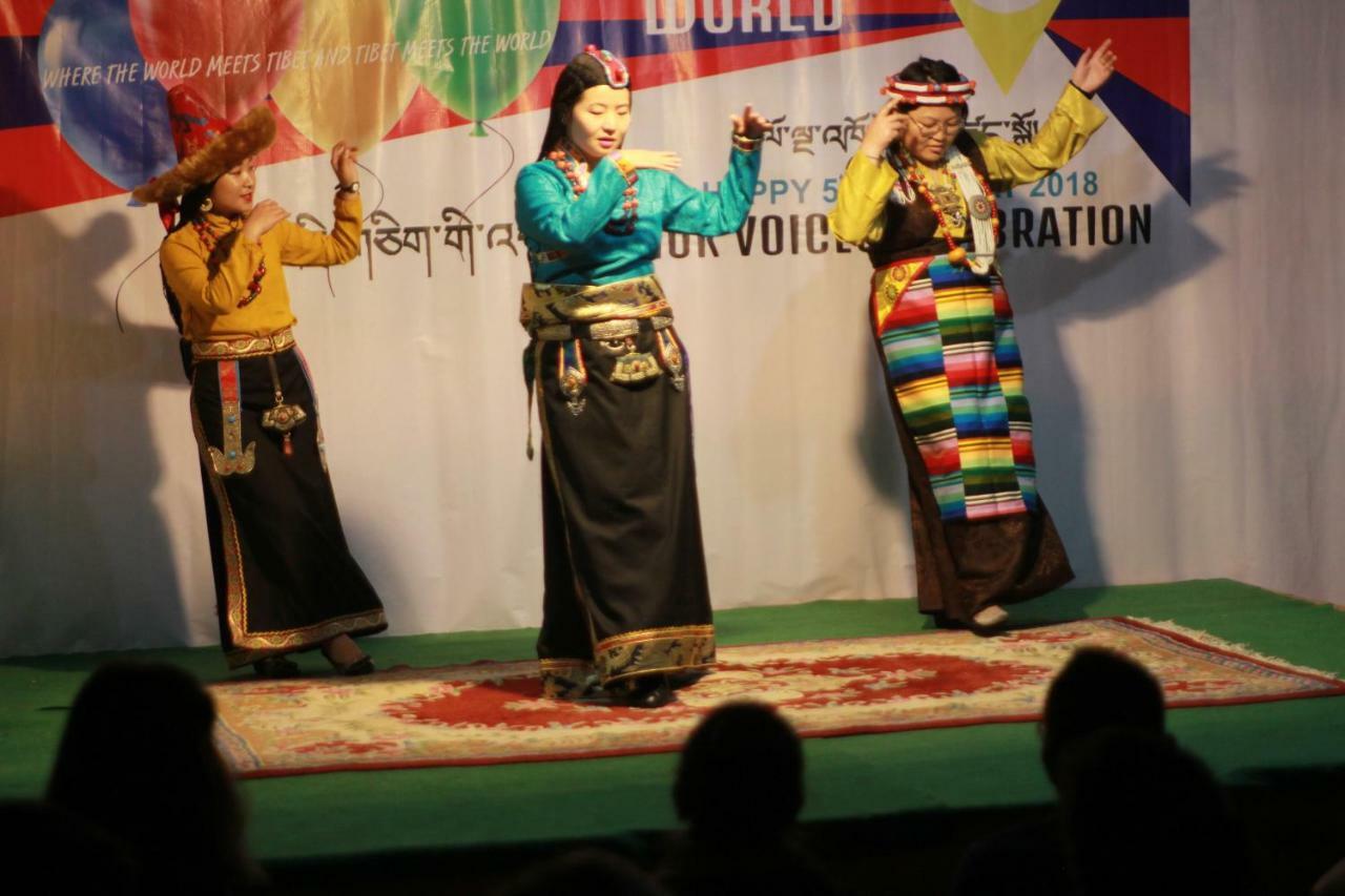 Tibet World Hostel McLeod Ganj Buitenkant foto