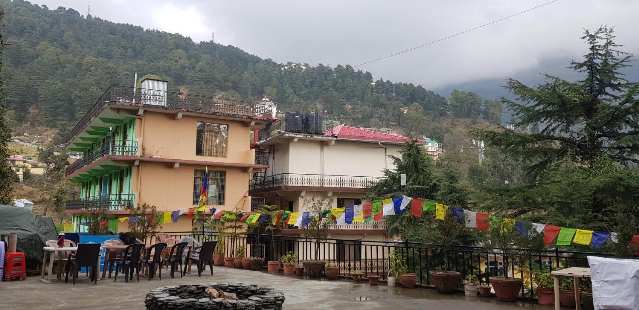 Tibet World Hostel McLeod Ganj Buitenkant foto